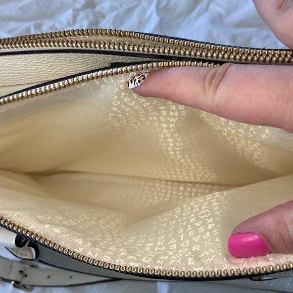 Kate Spade hand bag. Brand new with tags - Picture 5 of 6